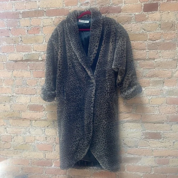 Donnybrook leopard coat - Picture 1 of 1